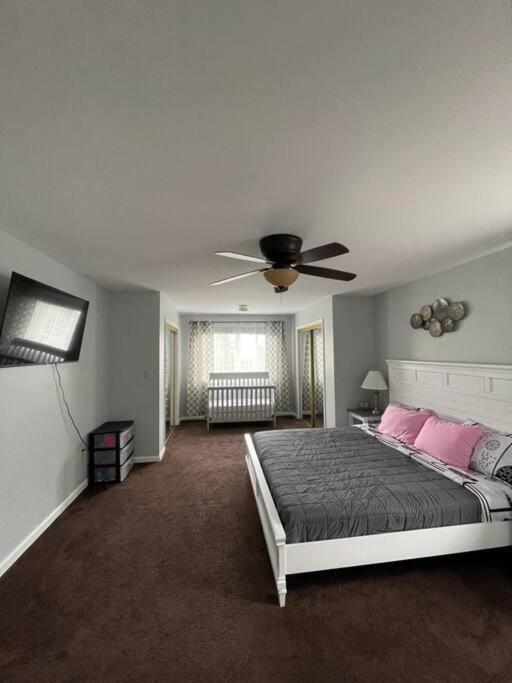 Villa Quiet Private House W Hot Tub/Fire Pit/Games Blakeslee Exterior foto