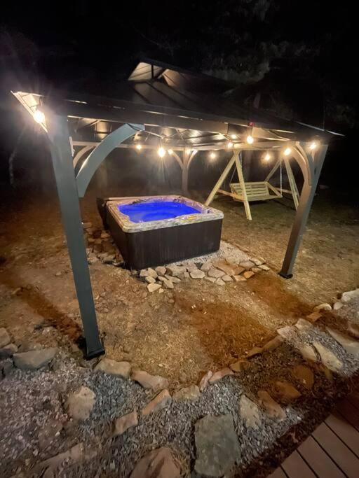 Villa Quiet Private House W Hot Tub/Fire Pit/Games Blakeslee Exterior foto